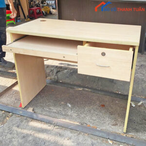 Bàn Máy Tính Gỗ Cũ Có Kệ Bàn Phím Và Hộc