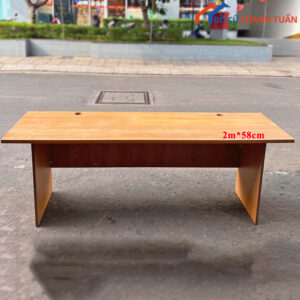 ban-lam-viec-cu-9-2-300x300 Tổng Hợp 15+ Mẫu Bàn Làm Việc Gỗ Không Hộc Cũ Sẵn Tại Kho