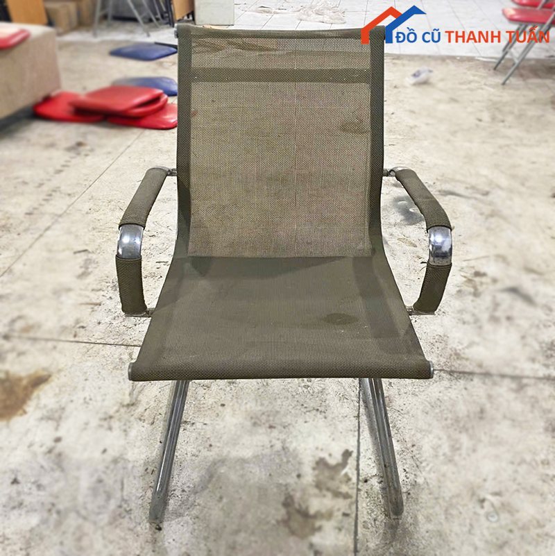 ghe-van-phong-cu-3 Ghế Chân Quỳ Inox Lưng Lưới Có Tay Vịn Cũ (Nhiều Màu)