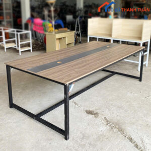 Bàn Họp Văn Phòng 2M4 Cũ Chân Sắt Bền Đẹp