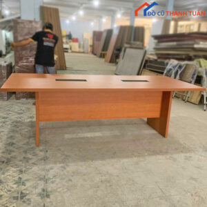 Thanh Lý Bàn Họp Gỗ 2M4x1M2 Tồn Kho Giá Tốt