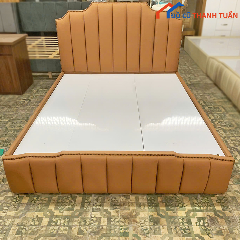 giuong-thanh-ly-4 Thanh Lý Giường Ngủ Bọc Da Mới 99% (Nhiều Màu)