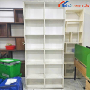 Kệ Gỗ 1Mx2M2 Màu Trắng Đơn Giản Cũ