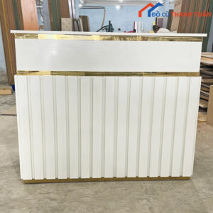 Quầy Thu Ngân Trắng Viền Vàng Sang Trọng 99%