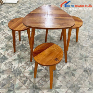 Thanh Lý Bộ Bàn Mặt Tam Giác Mini Đẹp Mới 99%