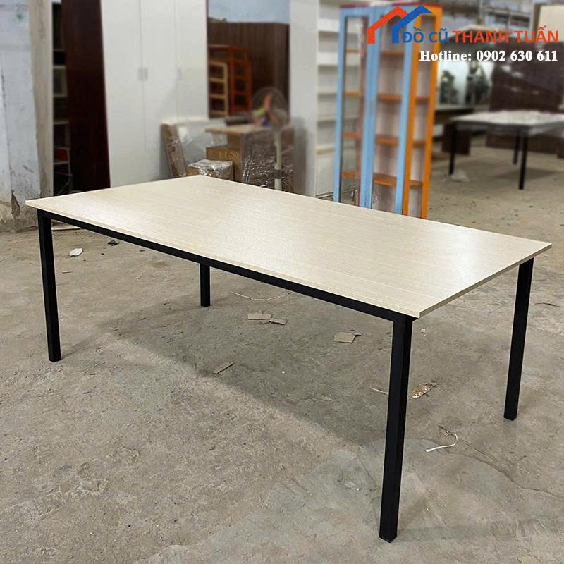 ban-go-2-1 Thanh Lý Bàn Họp Đơn Giản Mới 99%