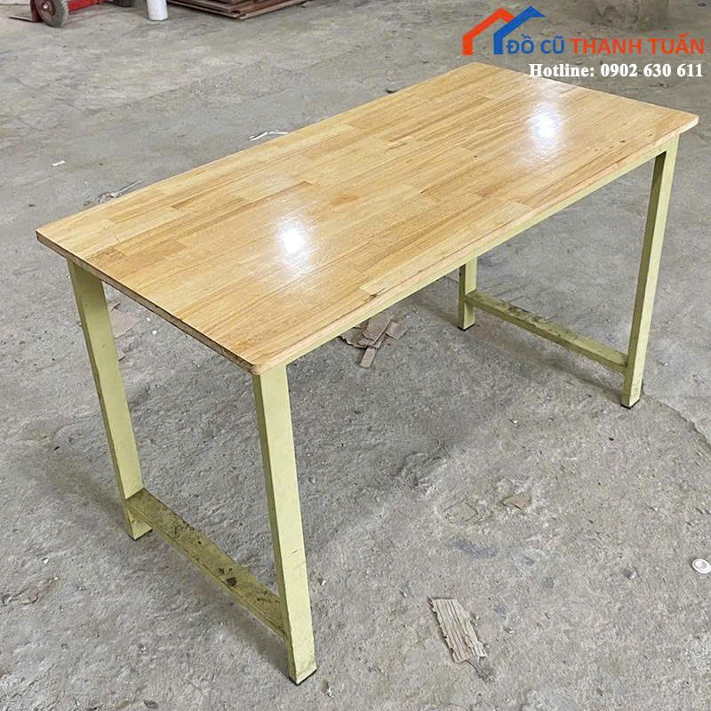 ban-go-dai-1 Bàn Làm Việc Mặt Gỗ Cũ Giá Rẻ