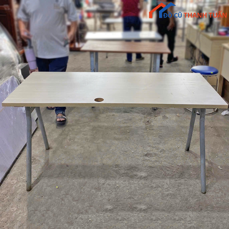 ban-lam-viec-cu-136 Bàn Làm Việc Cũ Chân Sắt Thiết Kế Hiện Đại (Nhiều Mẫu)