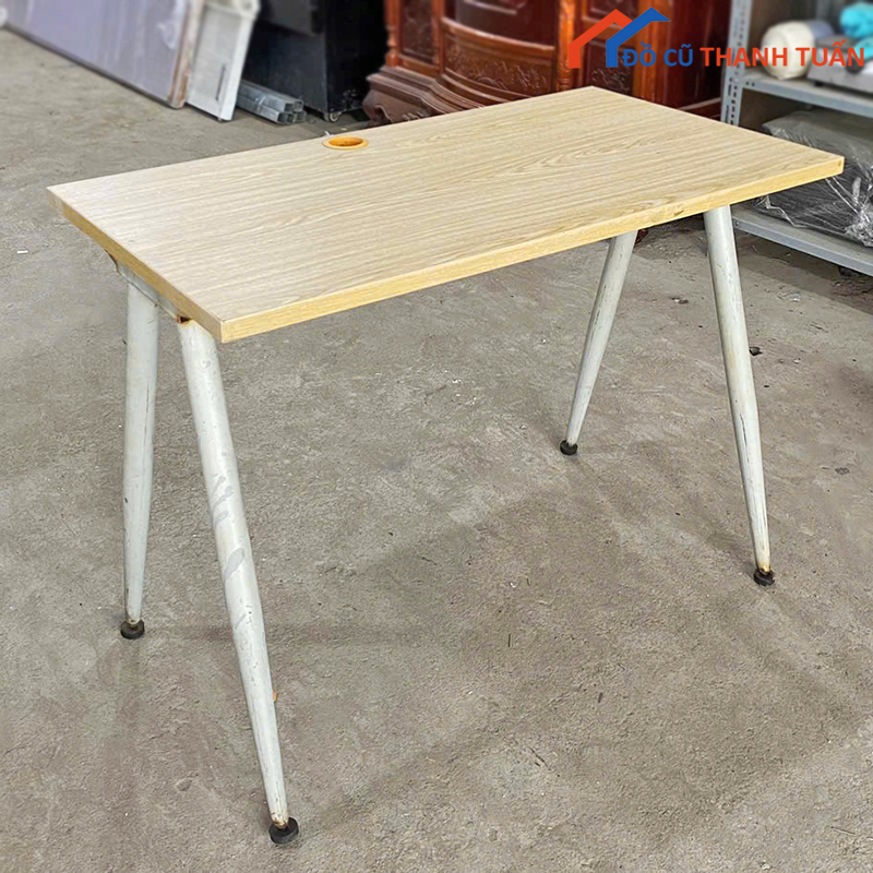 ban-lam-viec-cu-145 Bàn Làm Việc Cũ Chân Sắt Thiết Kế Hiện Đại (Nhiều Mẫu)