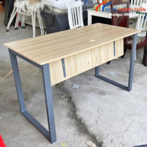 Bàn Làm Việc Mặt Vân Gỗ Cũ 1M2x60CM