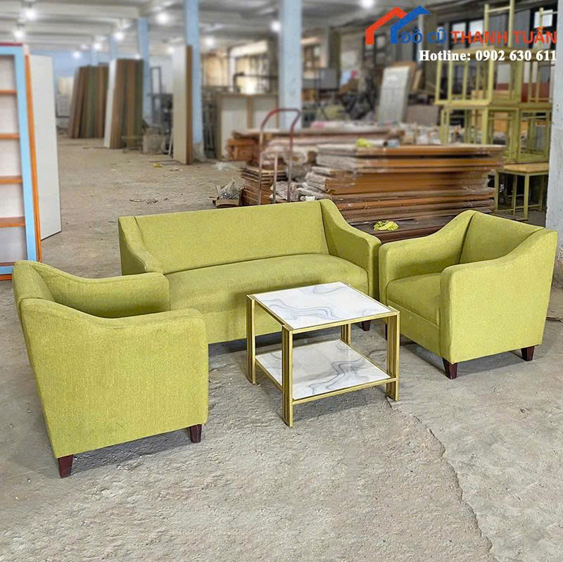 bo-sofa-3 Ghế Sofa Dài Bọc Vải Màu Xanh Lá Cũ