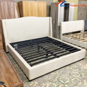 Giường Bọc Nệm Màu Sáng Cao Cấp Tồn Kho Giá Rẻ