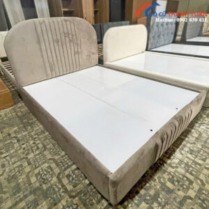 Thanh Lý Giường Bọc Nệm 1M6x2M Cao Cấp Mới 99%