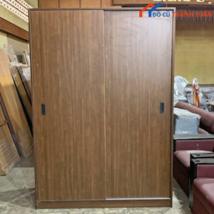 Tủ Áo Cửa Lùa 2 Cánh Màu Gỗ Hiện Đại Mới 99%