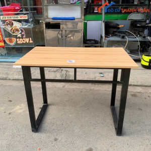Bàn Làm Việc Cũ Vân Gỗ Vàng 1Mx60CM Chân Sắt