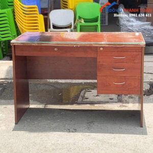 Bàn Làm Việc Cũ 3 Hộc Màu Nâu 1M2x60CM