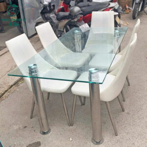 Bộ Bàn Ăn Cũ Kèm 5 Ghế Trắng Sang Trọng