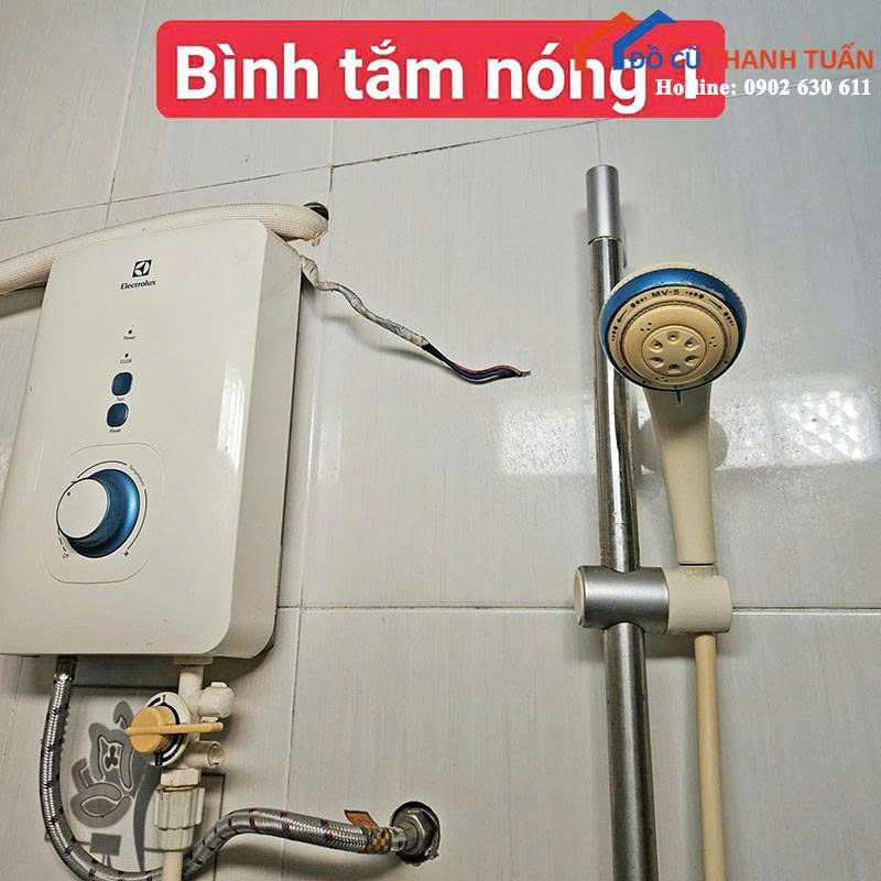 z6756002354977_0fb950cb0ea3e5e8f2241e2fab43801d Máy Tắm Nóng Cũ Treo Tường Kèm Vòi Sen (Nhiều Mẫu)