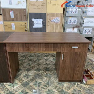 Bàn Làm Việc Gỗ 1M2x60CM Có Hộc Tiện Lợi Mới 99%