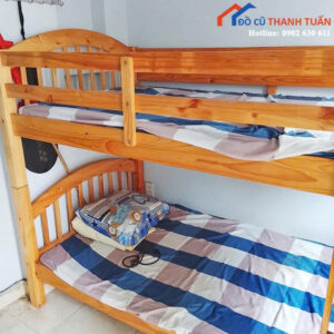 Giường Ngủ Tầng Cũ Mộc Mạc Tiết Kiệm Không Gian