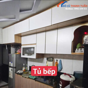 Tủ Bếp Treo Tường Cũ Màu Trắng Sang Trọng