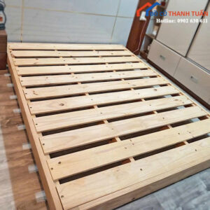 Giường Gỗ Pallet Cũ Tiết Kiệm Không Gian