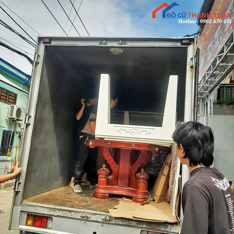 z6785988699480_68fac50877f6e29f9341a44bd5abdc1d Đơn Vị Thiết Kế, Thi Công Nội Thất & Giao Hàng Tiết Kiệm