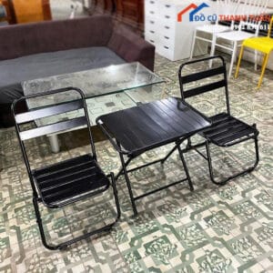 Thanh Lý Bộ Bàn Ghế Cafe Gấp Gọn Tiện Lợi Mới 99%