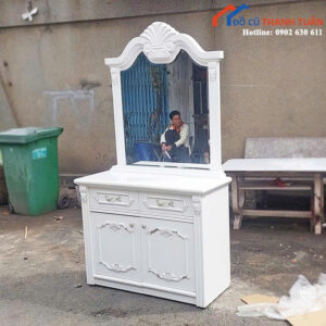 Bàn Trang Điểm 1Mx1M8 Cũ Màu Trắng Sang Trọng