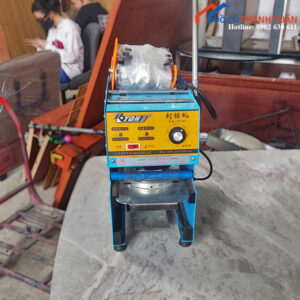 Máy Dán Miệng Ly Cũ Gọn Nhẹ Cho Quán Nước