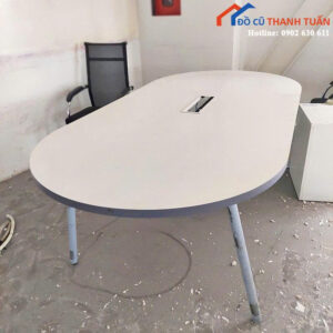 Bàn Họp Oval Cũ 1M2x2M4 Có Lỗ Đi Dây Độc Đáo