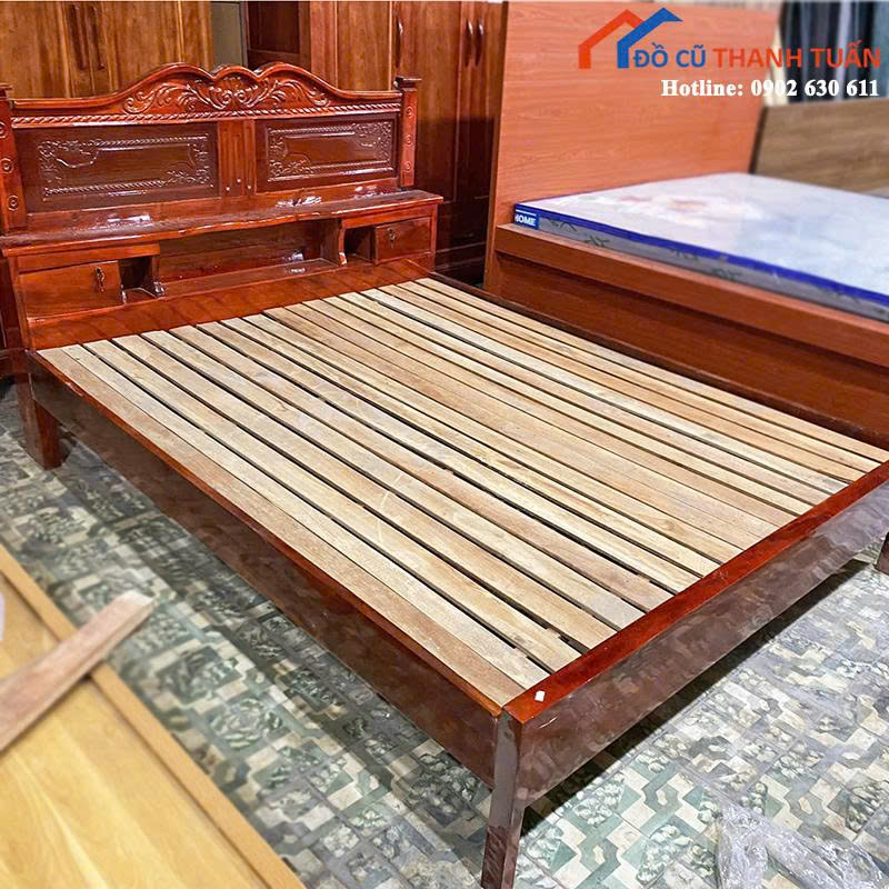 z6838754747156_912f4b2cb098f0b8500c61943867b673 Giường Ngủ Gỗ 1M6X2M Chạm Khắc Tinh Xảo Mới 99%