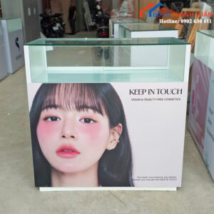 Tủ Kính Trưng Bày Mỹ Phẩm Cũ 1M1X50CM (Nhiều Mẫu)