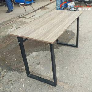 Bàn Làm Việc Gỗ 1M2x60CM Chân Sắt Chữ U Cũ