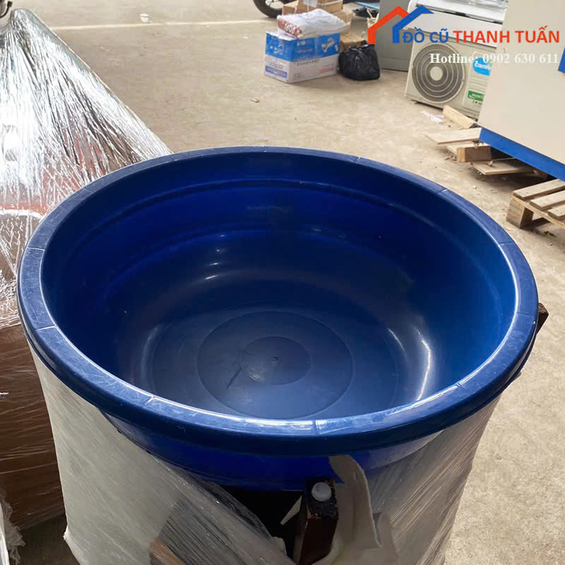 z7256443938805_636d3a38b2da86132d44ff42172fbf6c