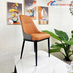 Thanh Lý Ghế Ăn Lưng Rút Chỉ Caro Mới 99%
