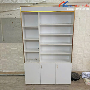 Kệ Trưng Bày Gỗ Cũ Màu Trắng Viền Vàng Sang Trọng