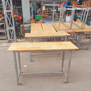Bàn Học Sinh Cũ 1M2x40CM Thiết Kế Đơn Giản