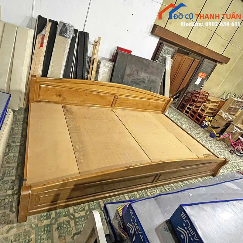 z6896336223342_4662b2f6b7e1dac69d0ee9d7cd86ce10 Giường Ngủ Gỗ Cũ 3M7 Kiểu Dáng Đơn Giản