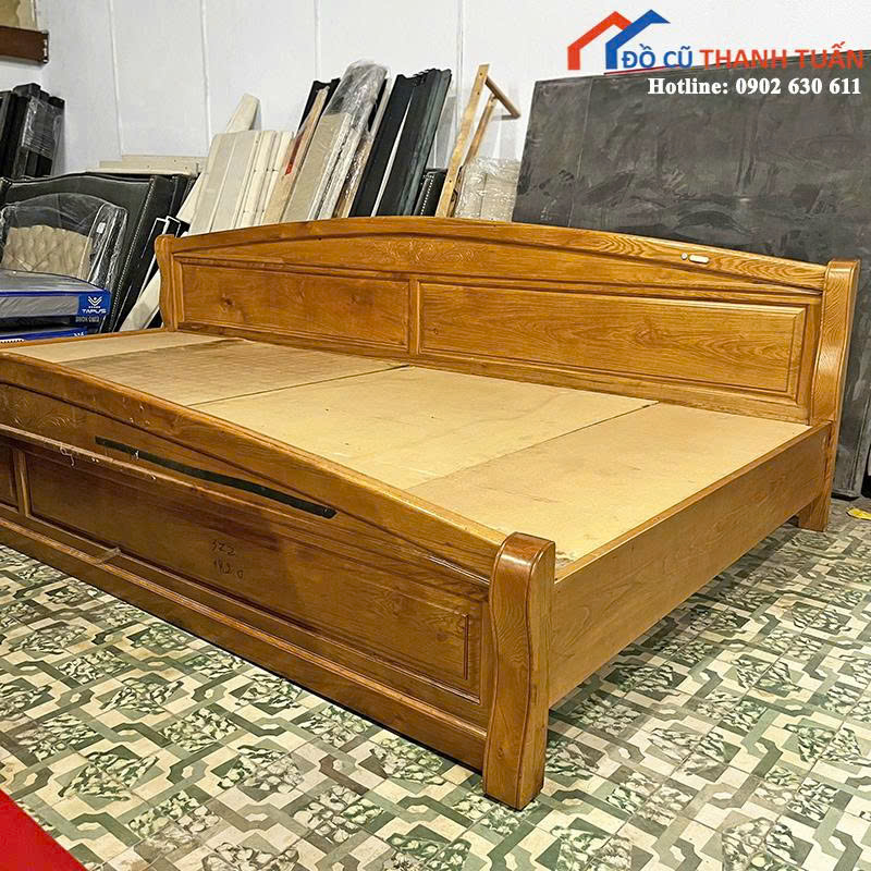 z6896336581542_745b9d697db458ec8d05bbe21c2478f5 Giường Ngủ Gỗ Cũ 3M7 Kiểu Dáng Đơn Giản