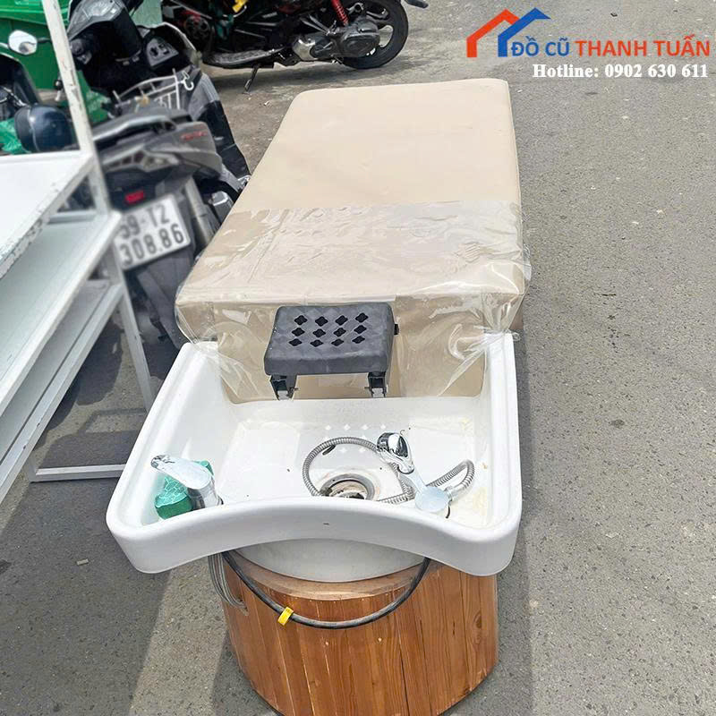 z6899242532018_030a1e18b8fd4df61a77dc532130f276 Giường Massage Cũ Thiết Kế Khung Gỗ Chắc Chắn