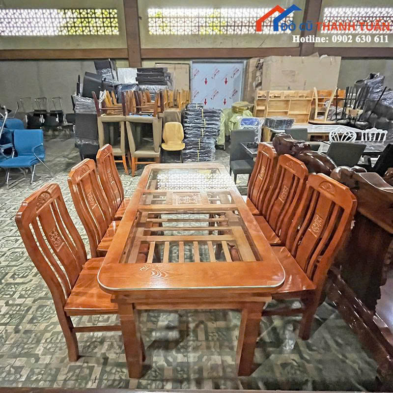 z6906733159695_7afd4c6effa35130c20838b15824f4dc Thanh Lý Bộ Bàn Ăn Gỗ 6 Ghế Chạm Hoa Văn Mới 99%