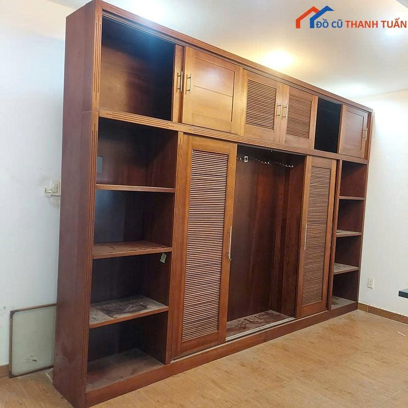 z6912052152641_a65d1a12a7341b9a0cfd36008ae1105f Tủ Quần Áo Cũ 4M01x2M7 Thiết Kế Cửa Lùa Tiện Lợi