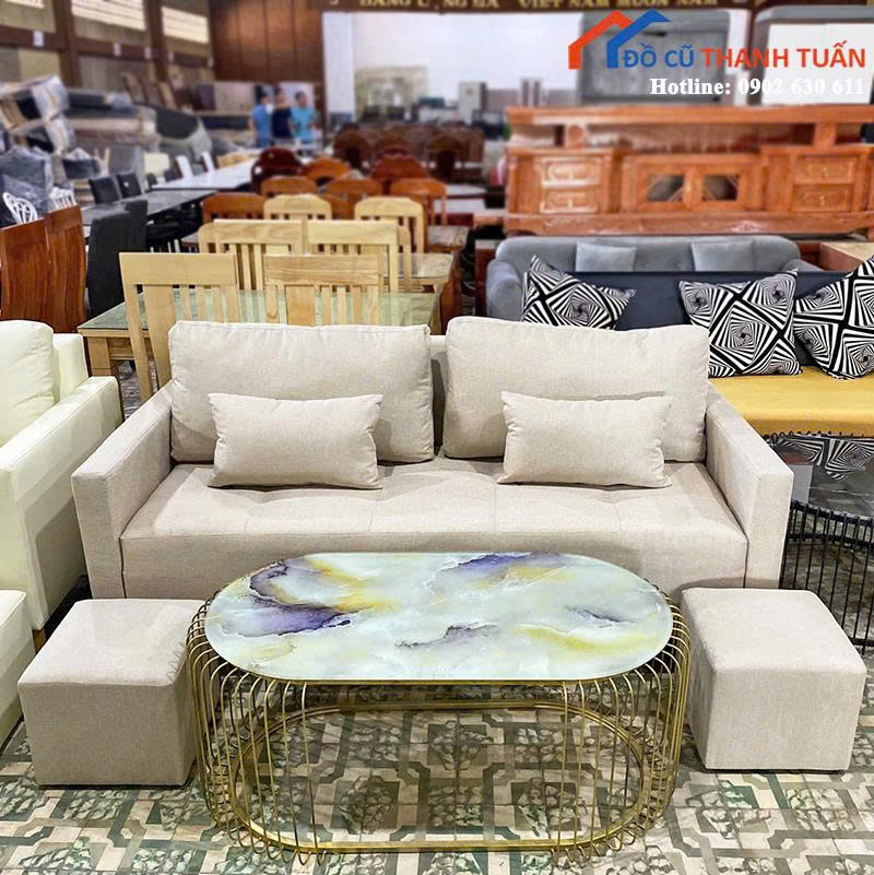 z6933008950750_dbf2b009bf88d97e7f54b77be0b2545e Bộ Sofa Bọc Đệm Dày Dặn Êm Ái Mới 99% (Nhiều Mẫu)