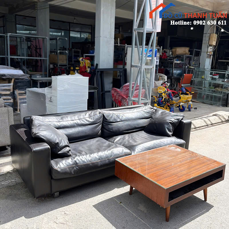 z6938804238853_5f3eb4d704ccdf9148af98f559bbf59c Bộ Sofa Cũ Bọc Da Màu Đen Thiết Kế Sang Trọng