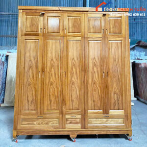 Tủ Quần Áo Gỗ 2M3x2M6 Có Bánh Xe Tiện Lợi Mới 99%