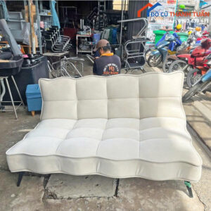 Sofa Bed Cũ Màu Xám Nhã Nhặn Giá Tốt