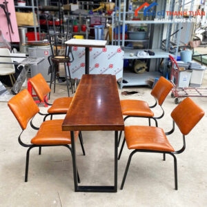 Bộ Bàn Cafe 4 Ghế Bọc Đệm Cũ Khung Sắt Mặt Gỗ