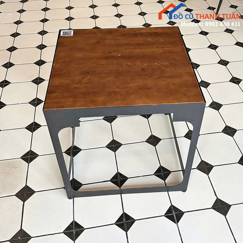 bo-3-1 Bộ Bàn Cafe Cũ 2 Ghế Khung Sắt Chắc Chắn