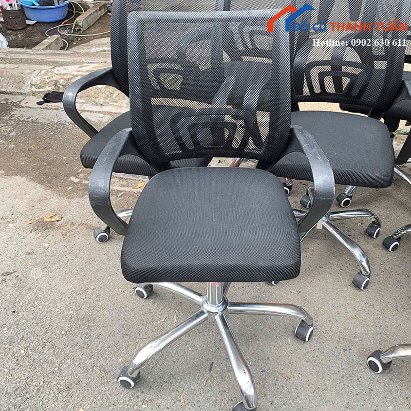 ghe-xoay-van-phong-cu-chan-xoay-tien-loi-2-2 Ghế Xoay Văn Phòng Cũ Chân Xoay Tiện Lợi